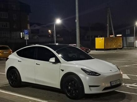 Белый Тесла Model Y, объемом двигателя 0 л и пробегом 167 тыс. км за 21200 $, фото 1 на Automoto.ua
