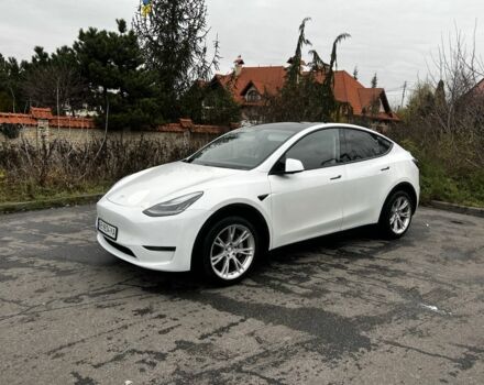 Белый Тесла Model Y, объемом двигателя 0 л и пробегом 128 тыс. км за 19800 $, фото 1 на Automoto.ua