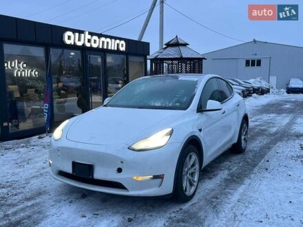 Белый Тесла Model Y, объемом двигателя 0 л и пробегом 111 тыс. км за 16900 $, фото 1 на Automoto.ua
