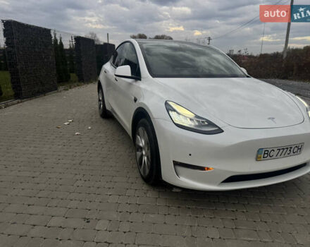 Белый Тесла Model Y, объемом двигателя 0 л и пробегом 50 тыс. км за 25500 $, фото 1 на Automoto.ua