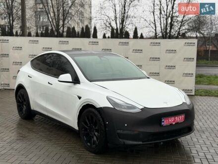 Белый Тесла Model Y, объемом двигателя 0 л и пробегом 219 тыс. км за 15900 $, фото 1 на Automoto.ua