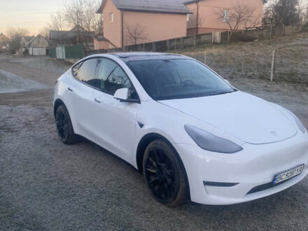 Белый Тесла Model Y, объемом двигателя 0 л и пробегом 55 тыс. км за 23400 $, фото 1 на Automoto.ua