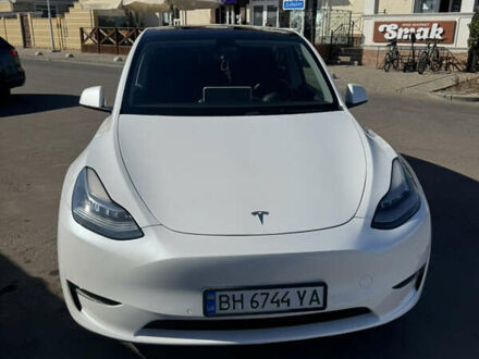 Белый Тесла Model Y, объемом двигателя 0 л и пробегом 145 тыс. км за 22500 $, фото 1 на Automoto.ua