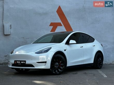 Білий Тесла Model Y, об'ємом двигуна 0 л та пробігом 88 тис. км за 26490 $, фото 1 на Automoto.ua