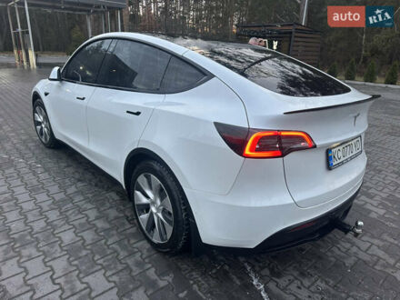 Белый Тесла Model Y, объемом двигателя 0 л и пробегом 55 тыс. км за 25500 $, фото 1 на Automoto.ua