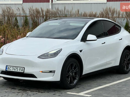 Белый Тесла Model Y, объемом двигателя 0 л и пробегом 79 тыс. км за 20400 $, фото 1 на Automoto.ua