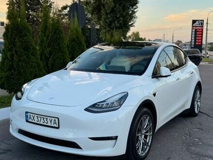 Белый Тесла Model Y, объемом двигателя 0 л и пробегом 92 тыс. км за 23700 $, фото 1 на Automoto.ua