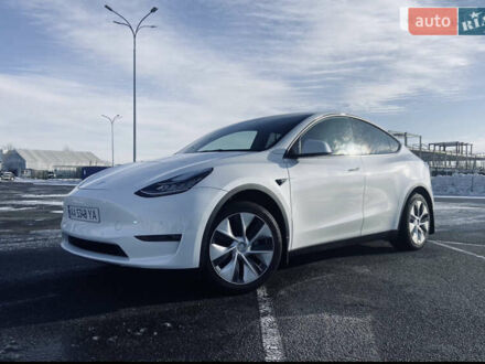 Тесла Model Y 2021 в Новомосковске на Automoto.ua Белый Тесла Model Y, объемом двигателя 0 л и пробегом 20 тыс. км за 38000 $, фото 1 на Automoto.ua