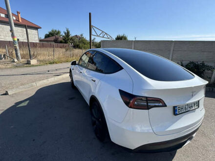 Білий Тесла Model Y, об'ємом двигуна 0 л та пробігом 150 тис. км за 22000 $, фото 1 на Automoto.ua