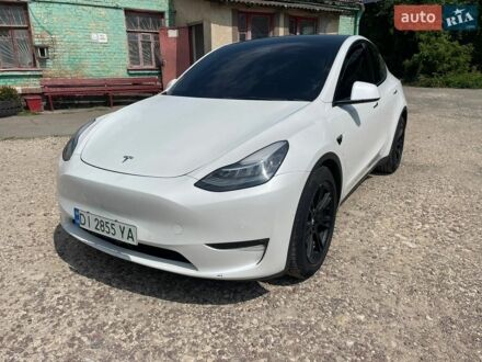 Білий Тесла Model Y, об'ємом двигуна 0 л та пробігом 62 тис. км за 18500 $, фото 1 на Automoto.ua