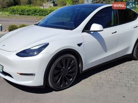 Белый Тесла Model Y, объемом двигателя 0 л и пробегом 95 тыс. км за 21800 $, фото 1 на Automoto.ua