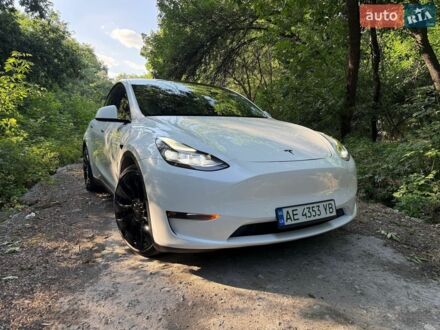 Белый Тесла Model Y, объемом двигателя 0 л и пробегом 100 тыс. км за 26200 $, фото 1 на Automoto.ua