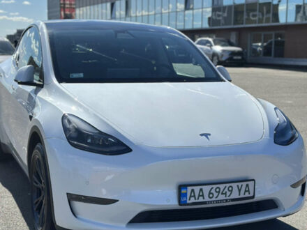 Білий Тесла Model Y, об'ємом двигуна 0 л та пробігом 117 тис. км за 33000 $, фото 1 на Automoto.ua