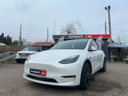 Білий Тесла Model Y, об'ємом двигуна 0 л та пробігом 46 тис. км за 36990 $, фото 1 на Automoto.ua