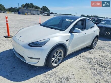 Білий Тесла Model Y, об'ємом двигуна 0 л та пробігом 56 тис. км за 8500 $, фото 1 на Automoto.ua