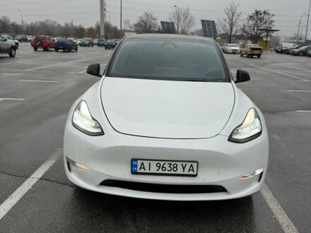 Білий Тесла Model Y, об'ємом двигуна 0 л та пробігом 114 тис. км за 24000 $, фото 1 на Automoto.ua