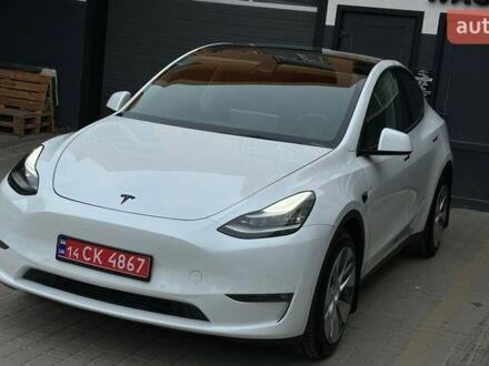Білий Тесла Model Y, об'ємом двигуна 0 л та пробігом 135 тис. км за 18200 $, фото 1 на Automoto.ua