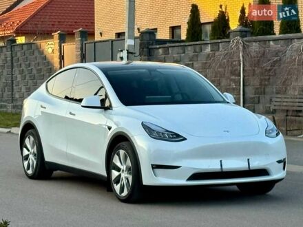 Тесла Model Y 2021 в Ровно на Automoto.ua Белый Тесла Model Y, объемом двигателя 0 л и пробегом 38 тыс. км за 24100 $, фото 1 на Automoto.ua