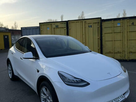 Тесла Model Y 2021 в Киеве на Automoto.ua Белый Тесла Model Y, объемом двигателя 0 л и пробегом 78 тыс. км за 23500 $, фото 1 на Automoto.ua