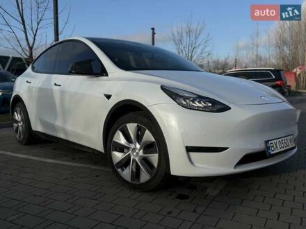 Тесла Model Y 2021 в Хмельницком на Automoto.ua Белый Тесла Model Y, объемом двигателя 0 л и пробегом 58 тыс. км за 24500 $, фото 1 на Automoto.ua