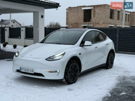 Білий Тесла Model Y, об'ємом двигуна 0 л та пробігом 93 тис. км за 23800 $, фото 1 на Automoto.ua