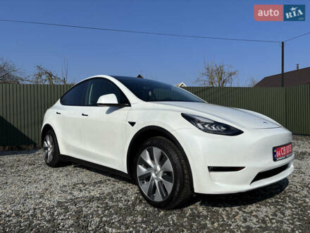 Тесла Model Y 2021 в Владимир-Волынский на Automoto.ua Белый Тесла Model Y, объемом двигателя 0 л и пробегом 73 тыс. км за 20999 $, фото 1 на Automoto.ua