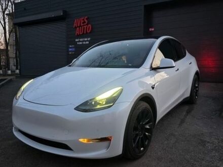 Белый Тесла Model Y, объемом двигателя 0 л и пробегом 166 тыс. км за 22500 $, фото 1 на Automoto.ua