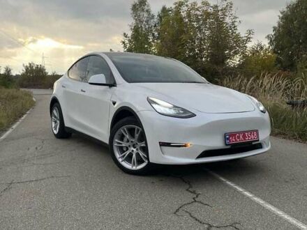 Белый Тесла Model Y, объемом двигателя 0 л и пробегом 87 тыс. км за 25100 $, фото 1 на Automoto.ua