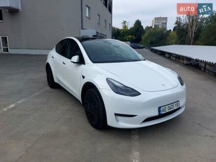Белый Тесла Model Y, объемом двигателя 0 л и пробегом 58 тыс. км за 23400 $, фото 1 на Automoto.ua