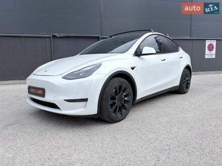 Белый Тесла Model Y, объемом двигателя 0 л и пробегом 79 тыс. км за 24800 $, фото 1 на Automoto.ua