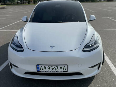 Белый Тесла Model Y, объемом двигателя 0 л и пробегом 56 тыс. км за 45300 $, фото 1 на Automoto.ua