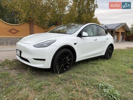 Тесла Model Y 2021 в Запорожье на Automoto.ua Белый Тесла Model Y, объемом двигателя 0 л и пробегом 73 тыс. км за 24500 $, фото 1 на Automoto.ua