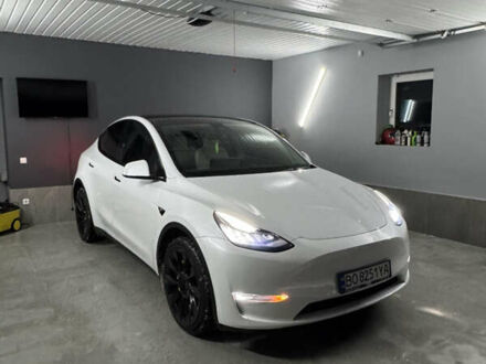 Белый Тесла Model Y, объемом двигателя 0 л и пробегом 75 тыс. км за 25500 $, фото 1 на Automoto.ua