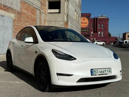 Белый Тесла Model Y, объемом двигателя 0 л и пробегом 119 тыс. км за 19900 $, фото 1 на Automoto.ua