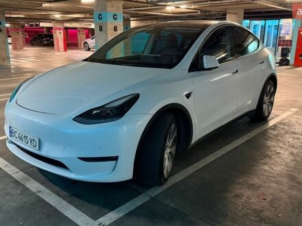 Белый Тесла Model Y, объемом двигателя 0 л и пробегом 86 тыс. км за 19700 $, фото 1 на Automoto.ua