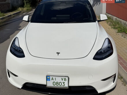 Белый Тесла Model Y, объемом двигателя 0 л и пробегом 87 тыс. км за 25000 $, фото 1 на Automoto.ua