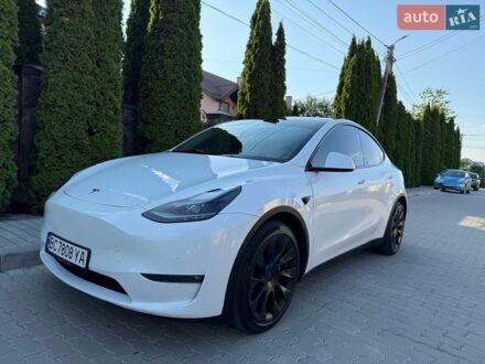Білий Тесла Model Y, об'ємом двигуна 0 л та пробігом 110 тис. км за 26200 $, фото 1 на Automoto.ua