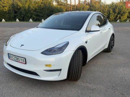Білий Тесла Model Y, об'ємом двигуна 0 л та пробігом 88 тис. км за 24800 $, фото 1 на Automoto.ua