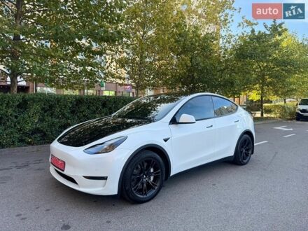 Белый Тесла Model Y, объемом двигателя 0 л и пробегом 215 тыс. км за 20500 $, фото 1 на Automoto.ua