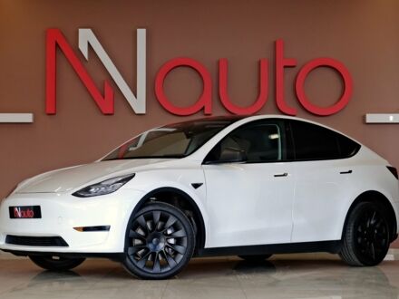 Білий Тесла Model Y, об'ємом двигуна 0 л та пробігом 19 тис. км за 24900 $, фото 1 на Automoto.ua