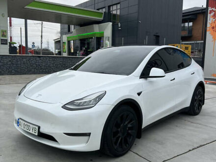 Белый Тесла Model Y, объемом двигателя 0 л и пробегом 80 тыс. км за 23500 $, фото 1 на Automoto.ua