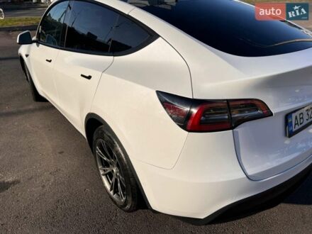 Белый Тесла Model Y, объемом двигателя 0 л и пробегом 47 тыс. км за 23500 $, фото 1 на Automoto.ua