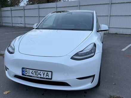 Белый Тесла Model Y, объемом двигателя 0 л и пробегом 88 тыс. км за 24000 $, фото 1 на Automoto.ua