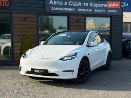 Белый Тесла Model Y, объемом двигателя 0 л и пробегом 81 тыс. км за 20999 $, фото 1 на Automoto.ua