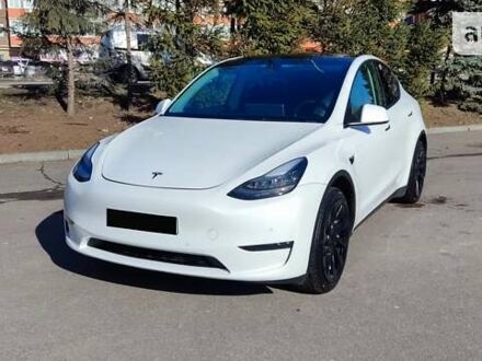 Білий Тесла Model Y, об'ємом двигуна 0 л та пробігом 22 тис. км за 38000 $, фото 1 на Automoto.ua