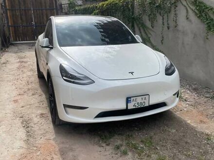 Білий Тесла Model Y, об'ємом двигуна 0 л та пробігом 76 тис. км за 20800 $, фото 1 на Automoto.ua