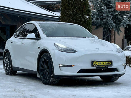 Білий Тесла Model Y, об'ємом двигуна 0 л та пробігом 90 тис. км за 23999 $, фото 1 на Automoto.ua