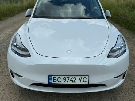 Белый Тесла Model Y, объемом двигателя 0 л и пробегом 95 тыс. км за 25199 $, фото 1 на Automoto.ua