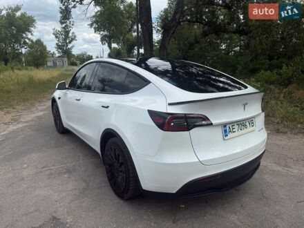 Білий Тесла Model Y, об'ємом двигуна 0 л та пробігом 92 тис. км за 25000 $, фото 1 на Automoto.ua