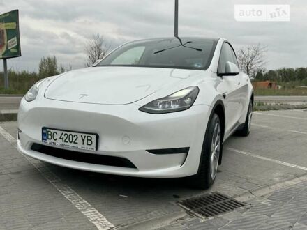 Белый Тесла Model Y, объемом двигателя 0 л и пробегом 39 тыс. км за 38000 $, фото 1 на Automoto.ua